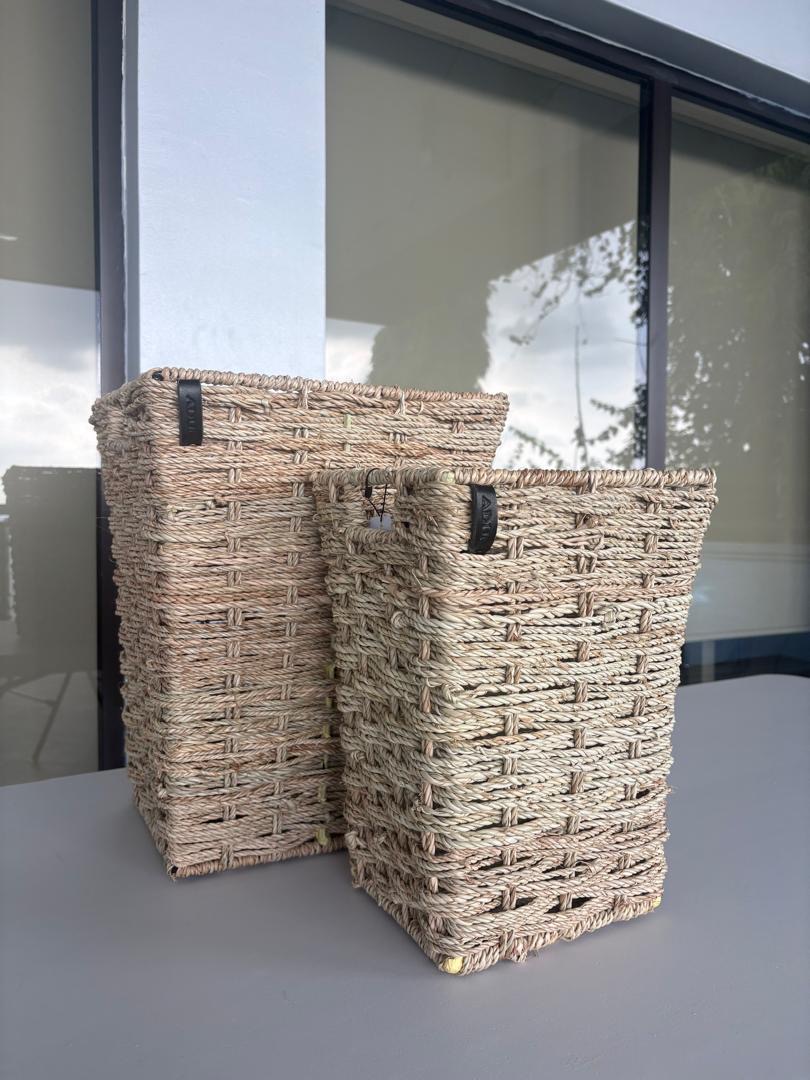 Bin By Aduné